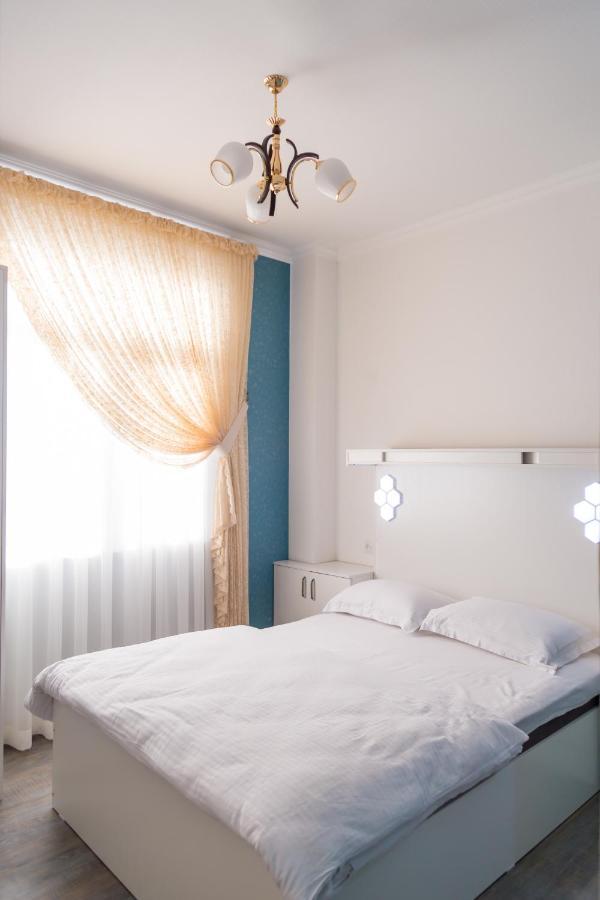 Manija Hostel Самарканд Екстер'єр фото